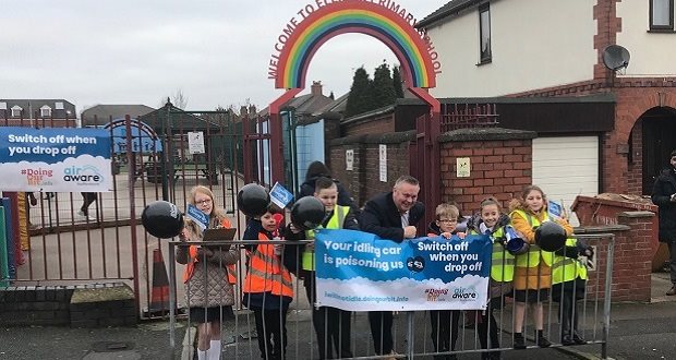 Pupils target drivers in anti-idling campaign