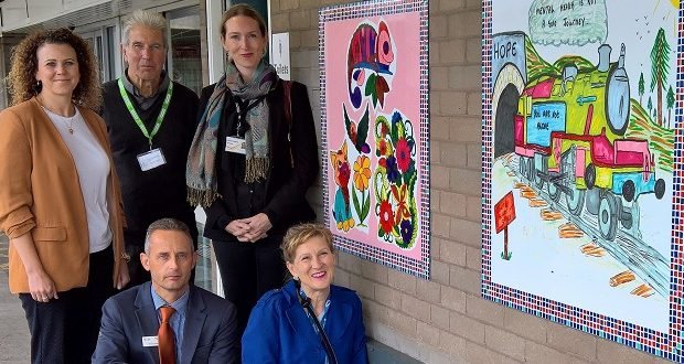 Artistic makeover helps to spread happiness at Tamworth Station