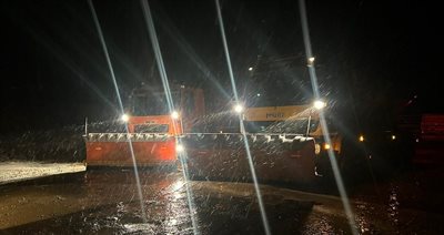 Snow ploughs in Flash Jan 5