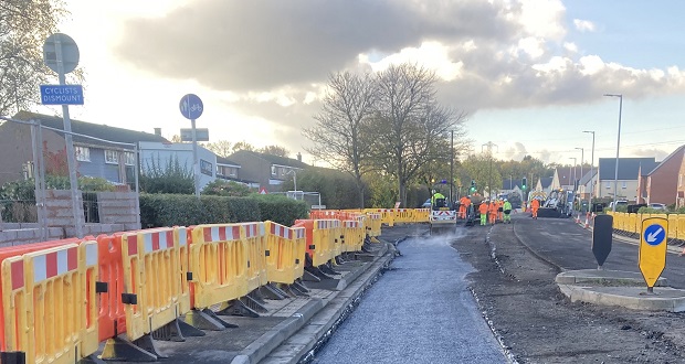 Image for Reconstruction on major road in Tamworth passes halfway mark