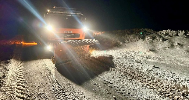 Image for Snow ploughs out again in north of county as all residents urged to be vigilant over flood warnings