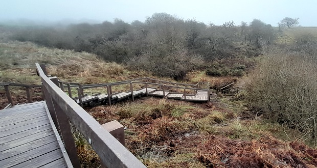 Image for New footbridge amongst improvements for Peak District walking route